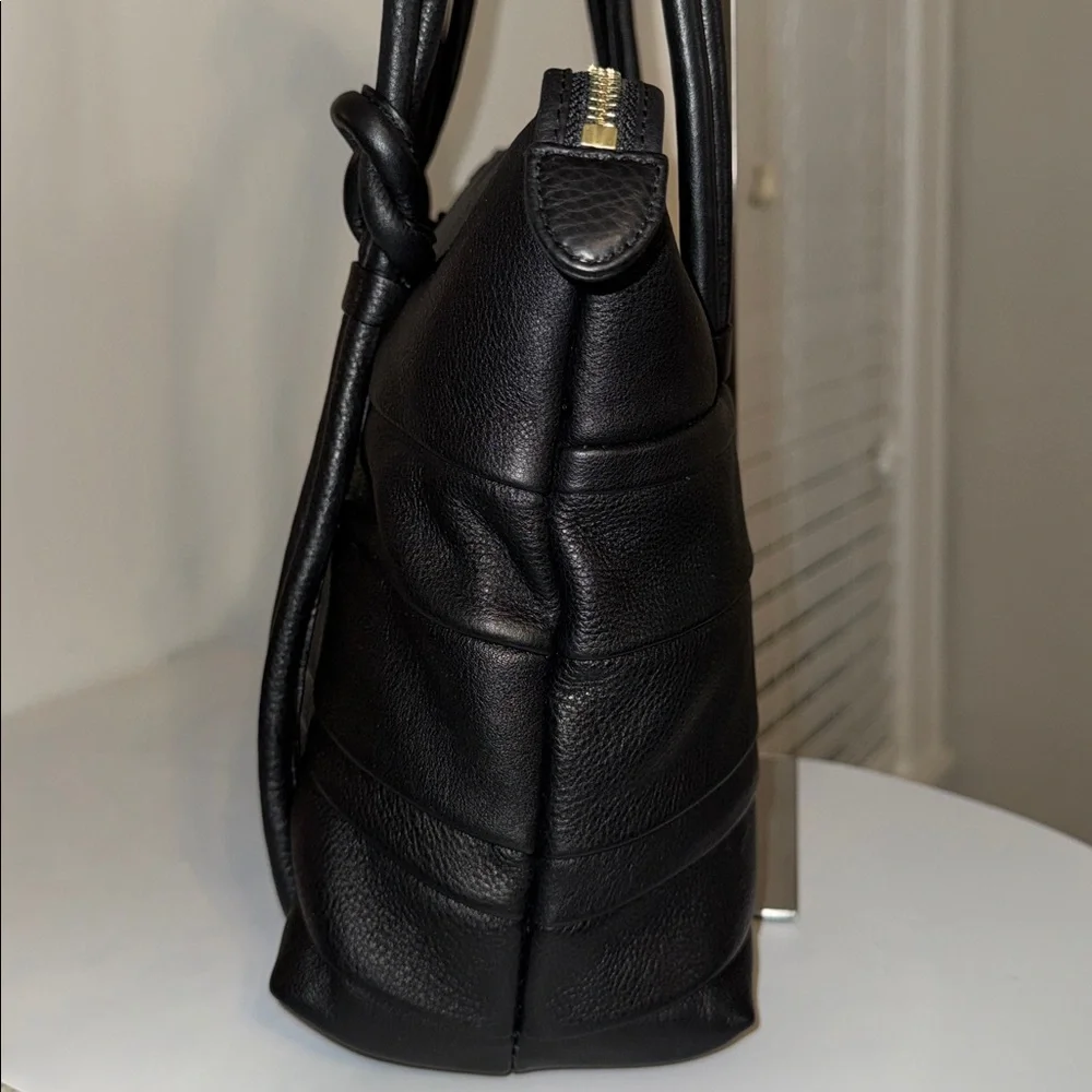 Radley London Farringdon Black Leather Tote w/ Dog Charm - Picture 4 of 9